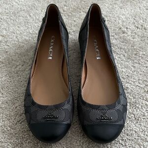 Coach Chelsea Outline Signature Logo Smoke & Black Slip-On Ballet Flats - Size 6